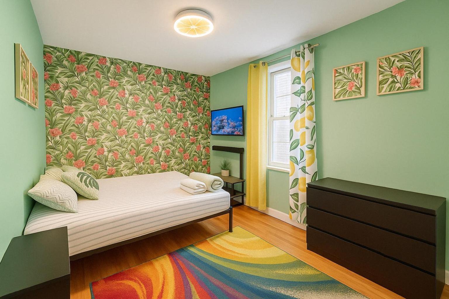 Tropical Comfort Room In Harlem Cozy Stay With Snacks & Style New York Eksteriør bilde